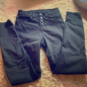 Black skinny jeans